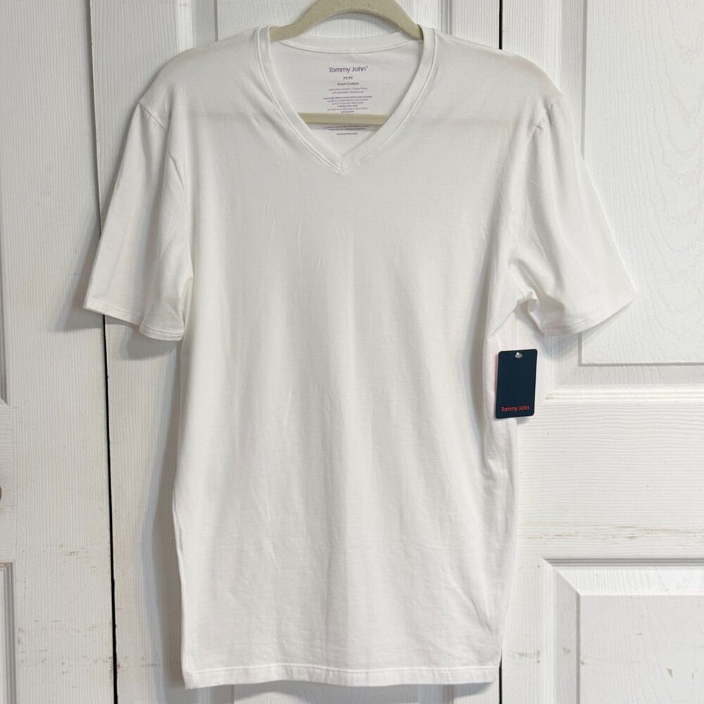 Tommy John Mens Cool Cotton High V-Neck Modern Fit Undershirt M